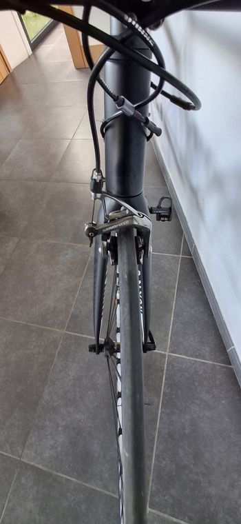 Used Canyon Ultimate Sram Force 2x10 Vitesses 2016 Road & Gravel, Black — image 6 of 9