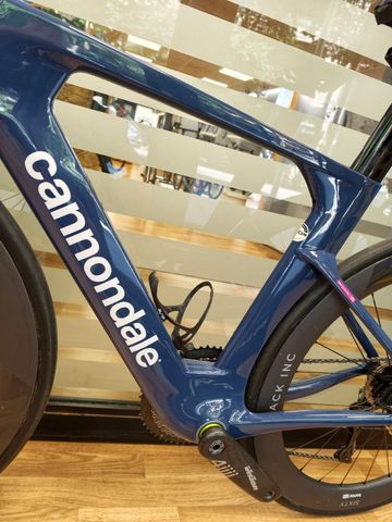 Cannondale SuperSlice Hi-MOD Frameset 2025 2025 Road & Gravel usato, Blu — immagine 14 di 20