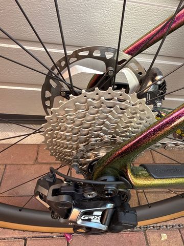 Used Cervélo Aspero Shimano GRX Di2 2023 Road & Gravel, Purple — image 6 of 7