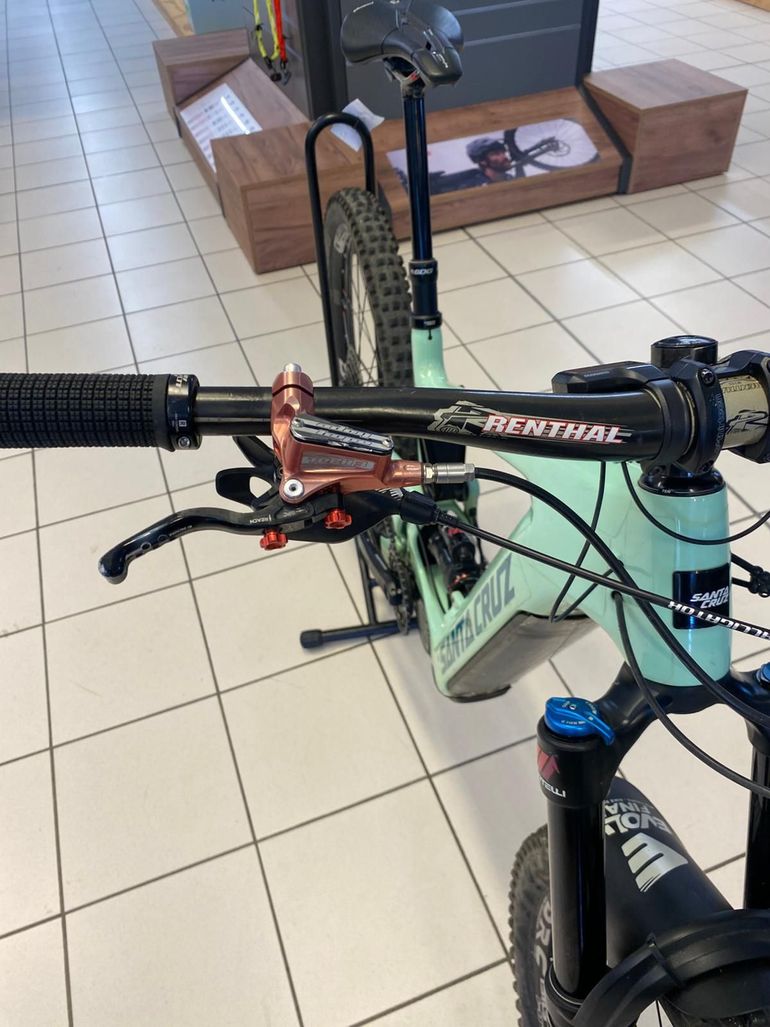 Used Santa Cruz HECKLER XT / Carbon C / 29 2023 2023 Mountainbike, Green, 29 — image 2 of 12