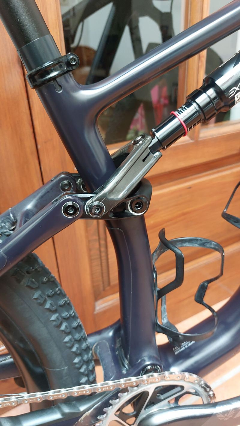 Used Specialized Epic EVO 2023 2023 Mountainbike, Blue — image 3 of 8