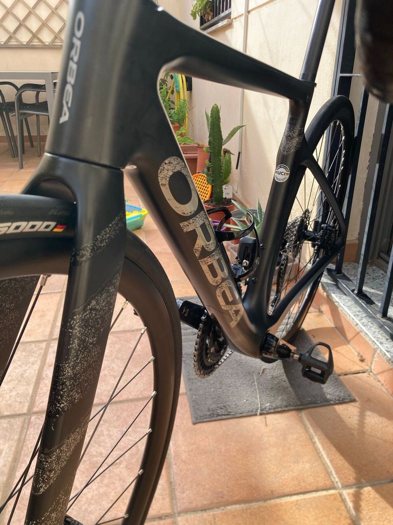 Used Orbea Orca M30 di2 Custom Shimano 105 Di2 2023 Road & Gravel, Black — image 3 of 17
