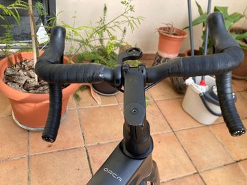 Tweedehands Orbea Orca M30 di2 Custom Shimano 105 Di2 2023 Road & Gravel — afbeelding 11 van 17
