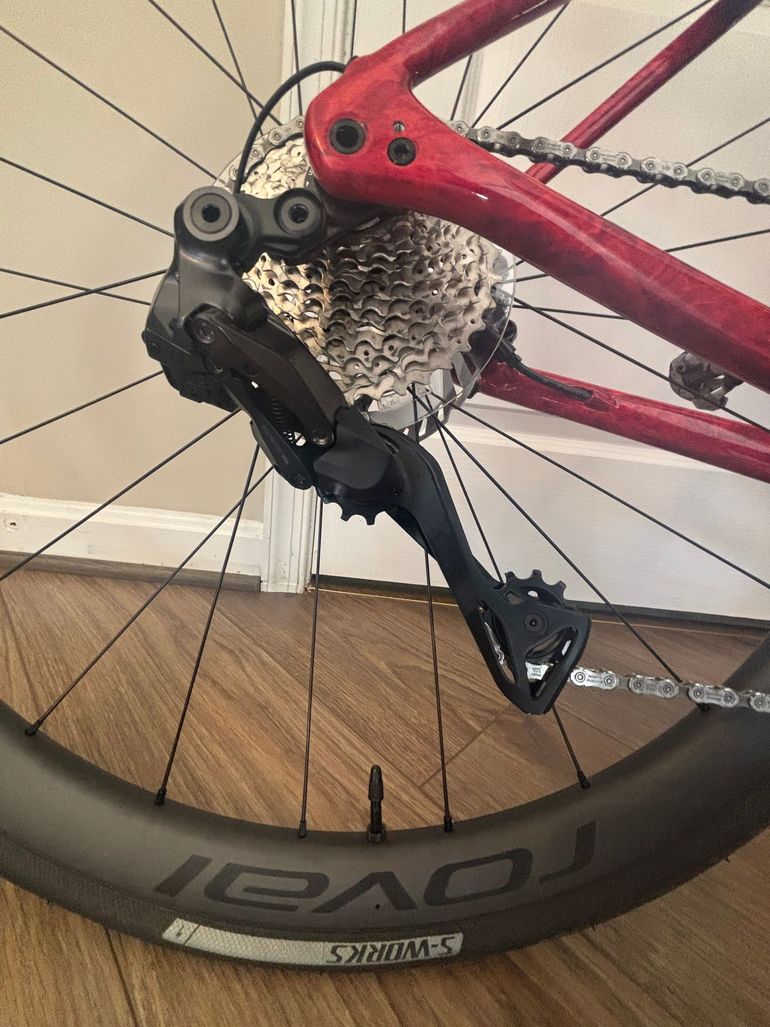 Used Specialized Roubaix SL8 Pro 2025 2025 Road & Gravel, Red — image 4 of 6