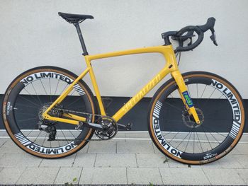 Used Specialized Diverge Pro Carbon 2023 2023 Road & Gravel
