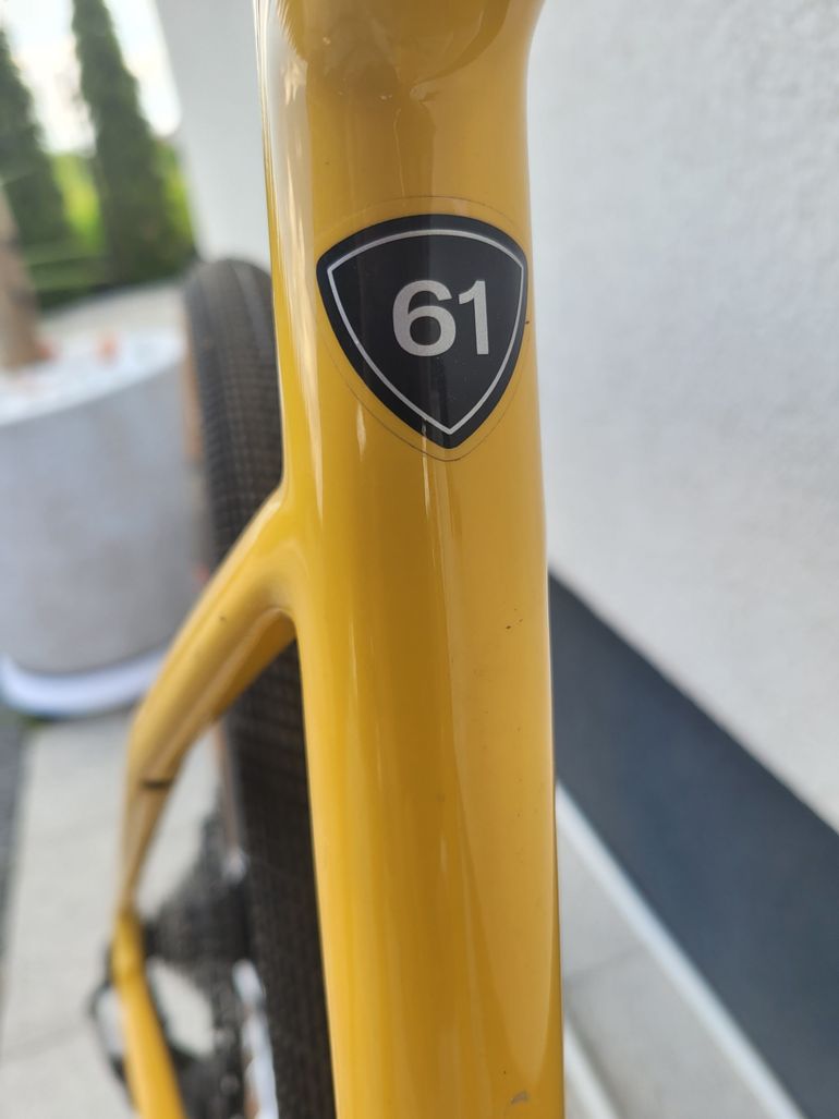 Używany Specialized Diverge Pro Carbon 2023 2023 Road & Gravel — zdjęcie 6 z 10