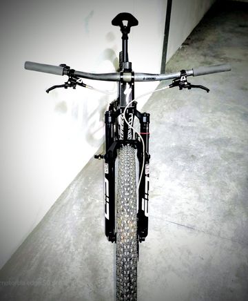 Specialized Epic Sram Eagle Transmission GX 2025 Mountainbike de segunda mano, Negro — imagen 3 de 7