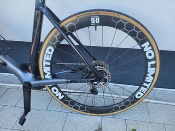 Used Tavelo Arow Race Polestar 2026 Road & Gravel, Light Gray — image 7 of 10