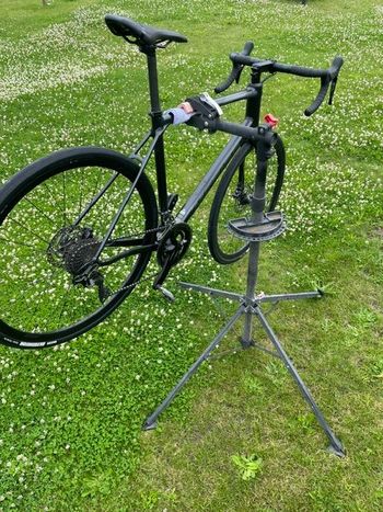 Used Merida SCULTURA ENDURANCE 400 2024 2024 Road & Gravel, Black — image 4 of 8