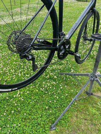 Used Merida SCULTURA ENDURANCE 400 2024 2024 Road & Gravel, Black — image 5 of 8