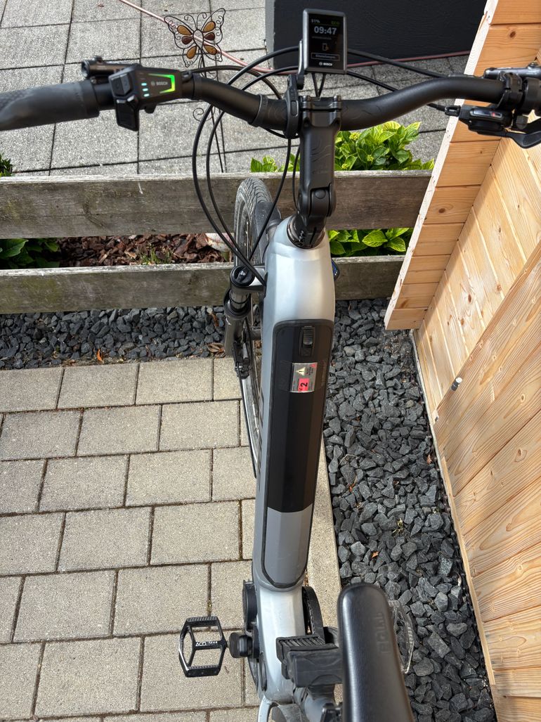 Gebrauchtes CUBE KATHMANDU HYBRID, SLX 750 2023 2023 Urban, Hellgrau — Bild 3 von 12