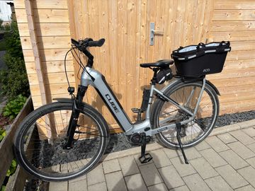 Used CUBE KATHMANDU HYBRID, SLX 750 2023 2023 Urban & Touring