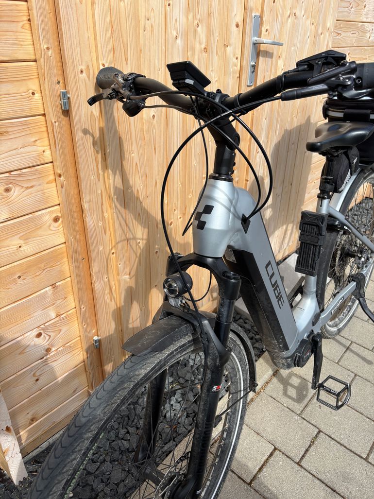 Gebrauchtes CUBE KATHMANDU HYBRID, SLX 750 2023 2023 Urban, Hellgrau — Bild 9 von 12