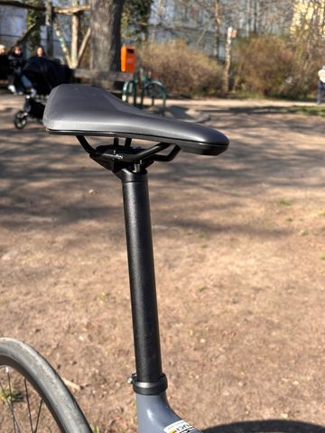 Używany Van rysel NCR CF 2025 Road & Gravel — zdjęcie 9 z 13