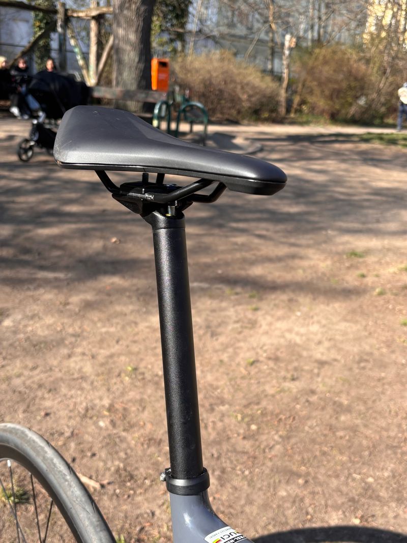 Używany Van rysel NCR CF 2025 Road & Gravel — zdjęcie 9 z 13