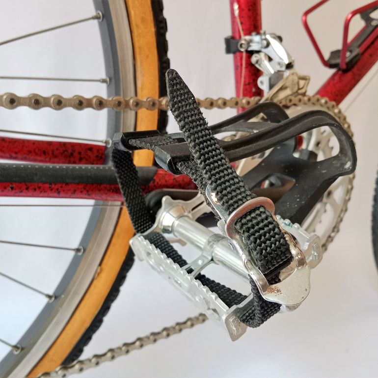Used Serena Mtb, Mountain Bike, Vintage 1990 Mountainbike, Red — image 47 of 61