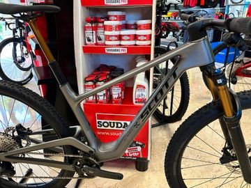 Scott Spark RC Expert 2027 2027 Mountainbike d'occasion — image 1 sur 14