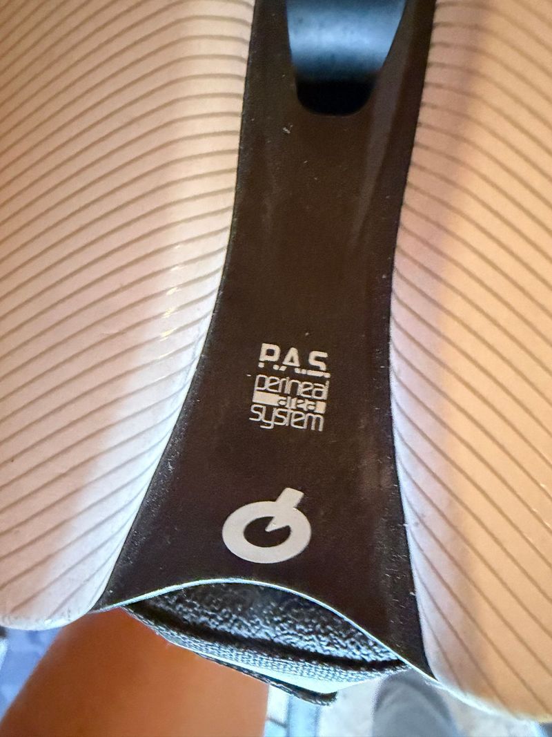 Used Specialized Tarmac Shimano Dura Ace Di2 2015 Road & Gravel, Blue — image 7 of 7