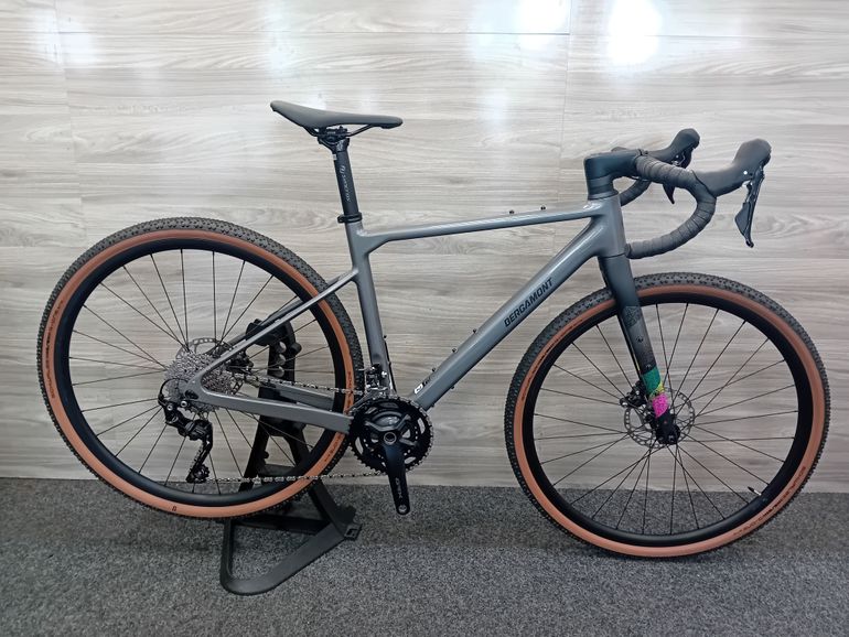 Używany Bergamont Grandurance Expert 2024 2024 Road & Gravel — zdjęcie 1 z 5