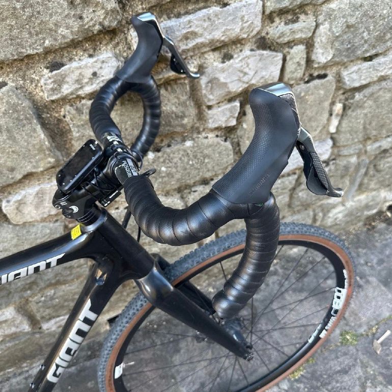 Used Giant Tcx Shimano Ultegra Di2 2022 Road & Gravel, Black — image 4 of 7