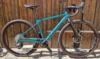 Używany Canyon Grail 7 eTap 2022 2022 Road & Gravel