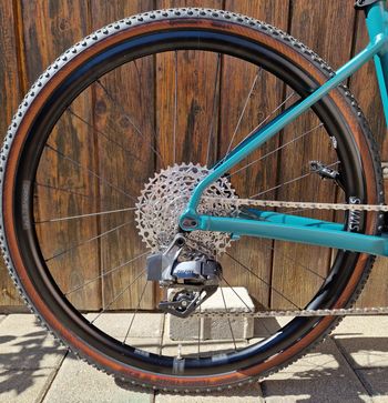 Używany Canyon Grail 7 eTap 2022 2022 Road & Gravel — zdjęcie 3 z 21