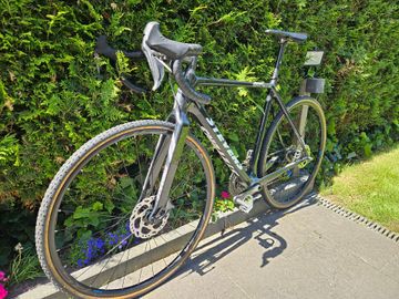 Stevens Super Prestige Di2 2022 2022 Road & Gravel usato, Nero — immagine 2 di 10