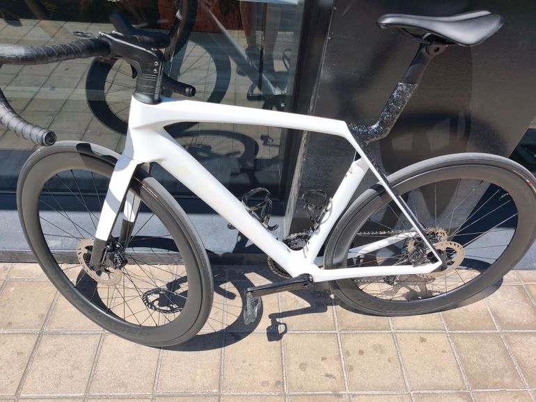 Used Trek Madone SL 6 Gen 8 2026 2026 Road & Gravel, White — image 6 of 6