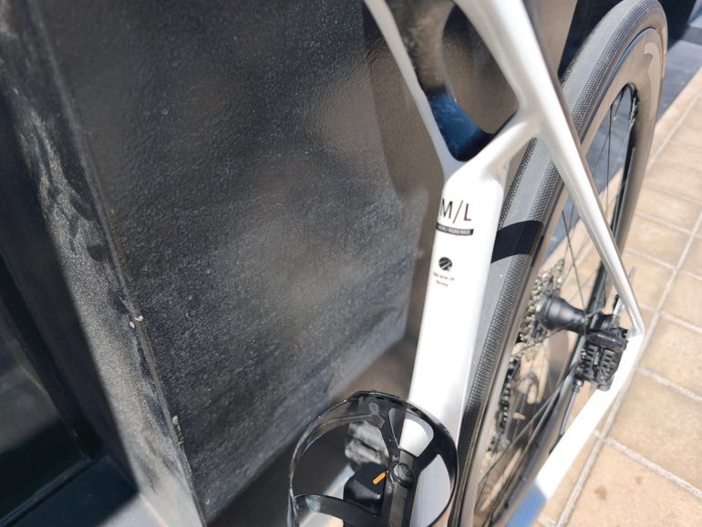 Used Trek Madone SL 6 Gen 8 2026 2026 Road & Gravel, White — image 5 of 6