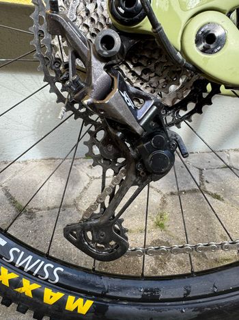 Used Canyon Spectral 125 CF 8 2023 2023 Mountainbike, Green, 29 — image 7 of 11