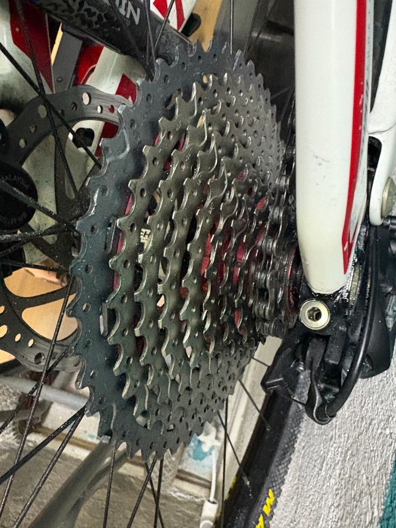 Used Specialized S-Works Epic Carbon 26 2012 2012 Mountainbike, Red, 27.5 (650B) — image 4 of 12