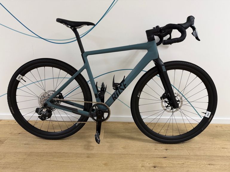 Rose BACKROAD Rival eTap AXS XPLR 1X12 2022 2022 Road & Gravel d'occasion — image 1 sur 13