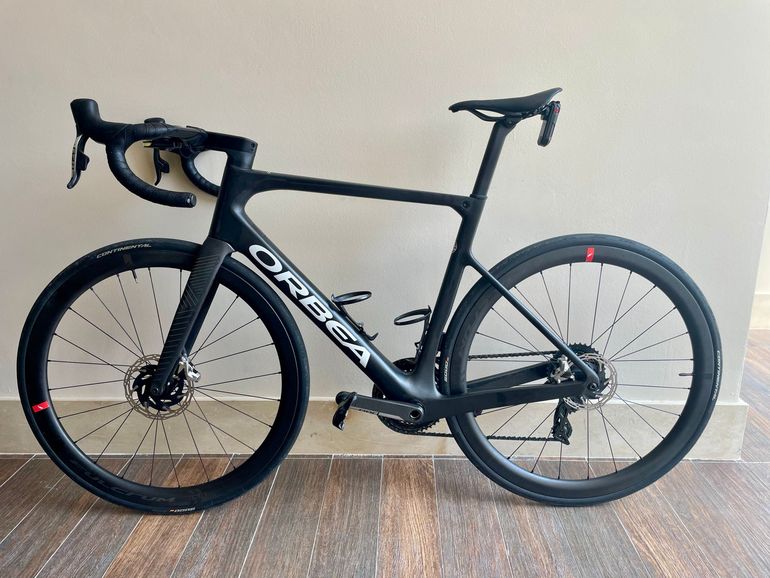 Używany Orbea ORCA M11eLTD PWR 2023 2023 Road & Gravel — zdjęcie 1 z 9