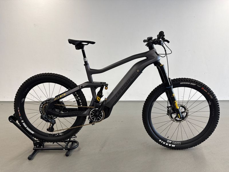 Used Haibike AllMtn SE 2021 2021 Mountainbike, Light Gray, 29 — image 1 of 13