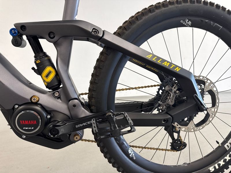Used Haibike AllMtn SE 2021 2021 Mountainbike, Light Gray, 29 — image 9 of 13