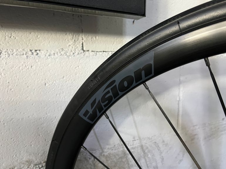 Used Berria BELADOR ELITE 105 2025 2025 Road & Gravel, Light Gray — image 17 of 20