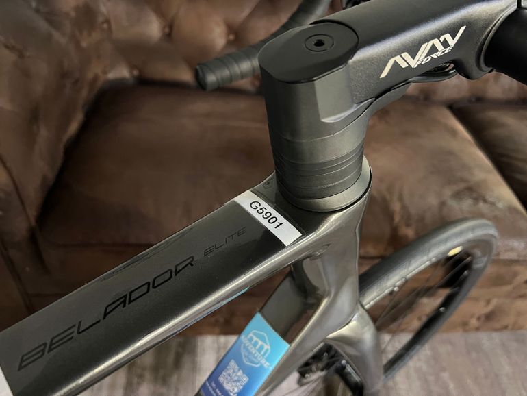Used Berria BELADOR ELITE 105 2025 2025 Road & Gravel, Light Gray — image 5 of 20