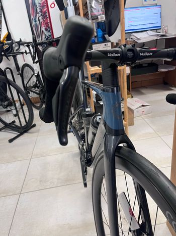 Used Cannondale Shimano Ultegra Di2 2026 Road & Gravel, Black — image 7 of 9