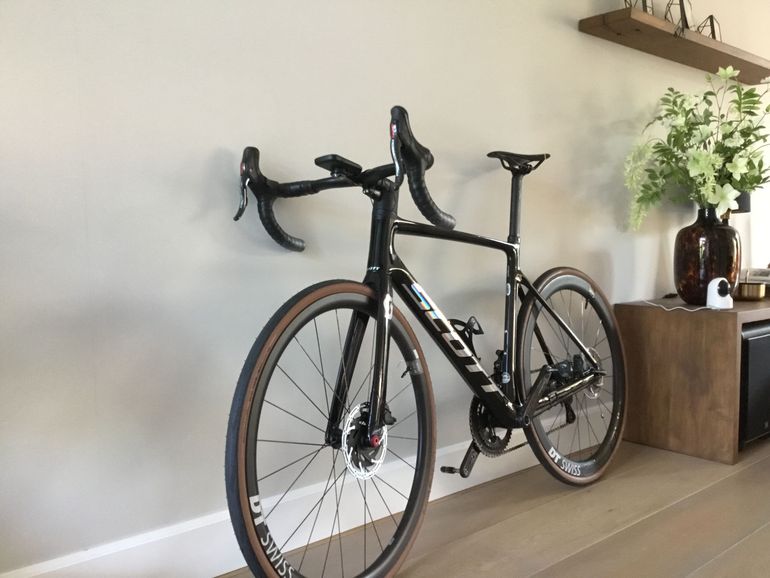 Used Scott RC Ultimate 2021 Road & Gravel, Black — image 5 of 8