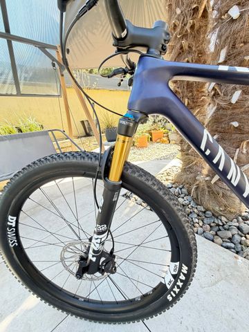 Used Canyon Exceed CF SLX 2023 2023 Mountainbike, Blue, 29 — image 11 of 14