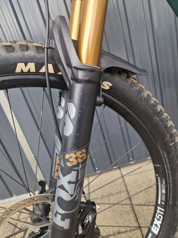 Used Canyon Strive CFR 2024 2024 Mountainbike, Green, 29 — image 6 of 18