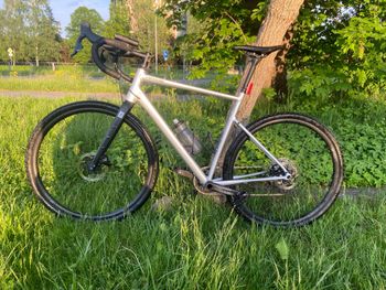 Gebrauchtes Cannondale Topstone SRAM Rival eTap AXS 2026 Road & Gravel, Hellgrau — Bild 2 von 6