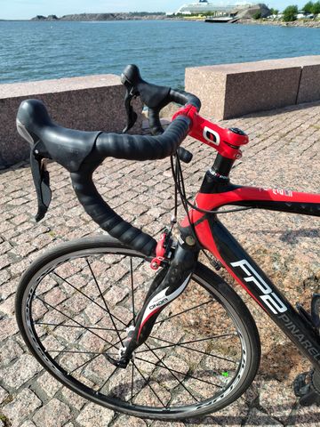 Used Pinarello Fp2 2012 Road & Gravel, Red — image 2 of 12