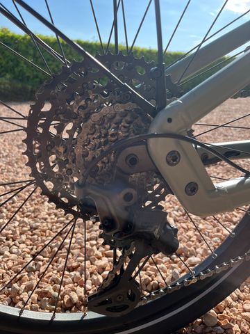 Used Riese & Müller Load4 Shimano Deore XT 2023 Urban, Light Gray — image 3 of 7