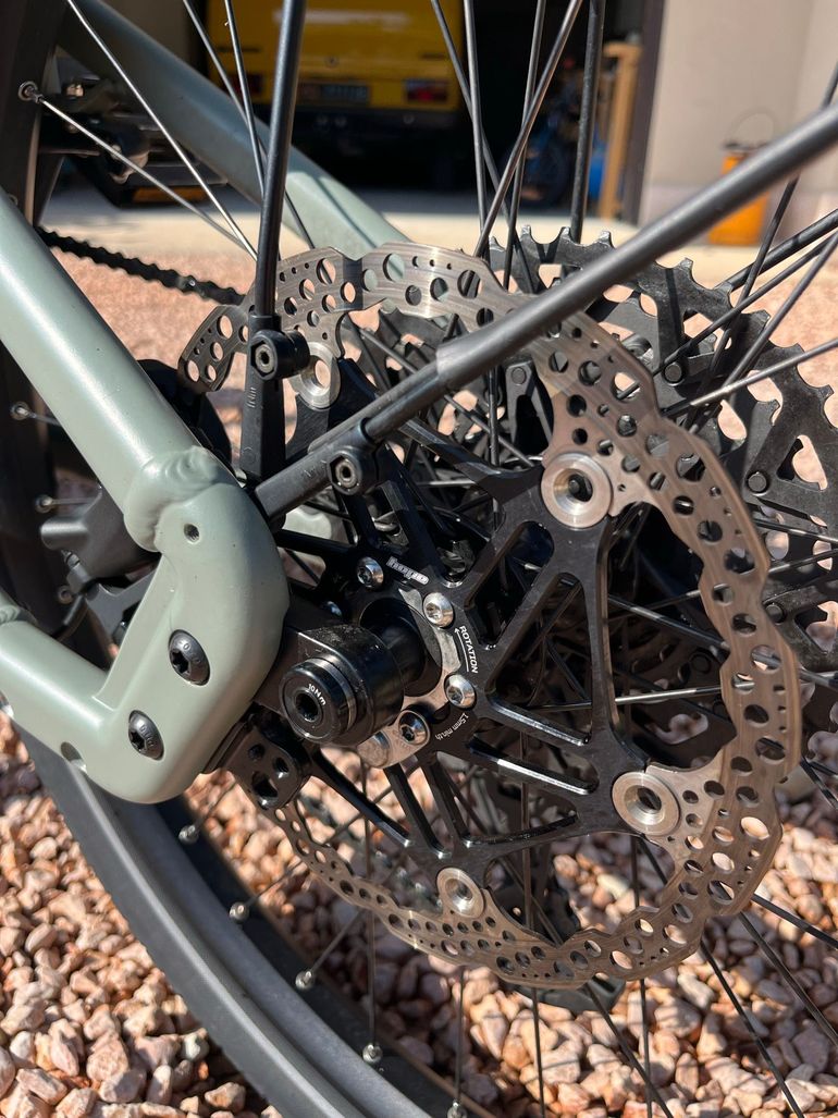 Used Riese & Müller Load4 Shimano Deore XT 2023 Urban, Light Gray — image 7 of 7