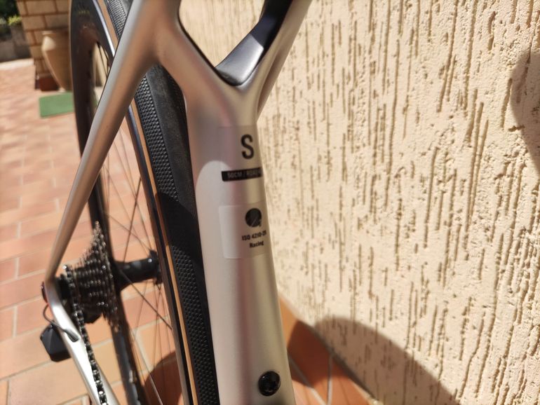 Käytetty Trek Madone SL 7 Gen 8 2025 2025 Road & Gravel — kuva 7 / 9