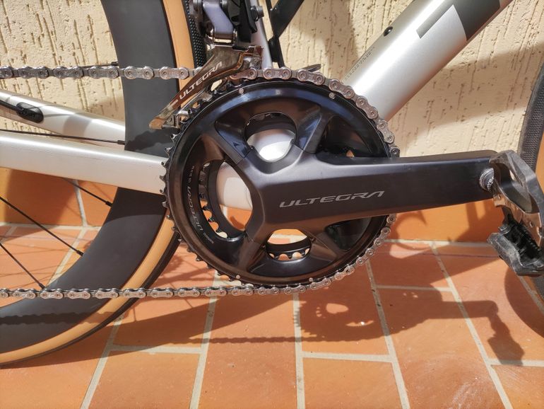 Käytetty Trek Madone SL 7 Gen 8 2025 2025 Road & Gravel — kuva 3 / 9