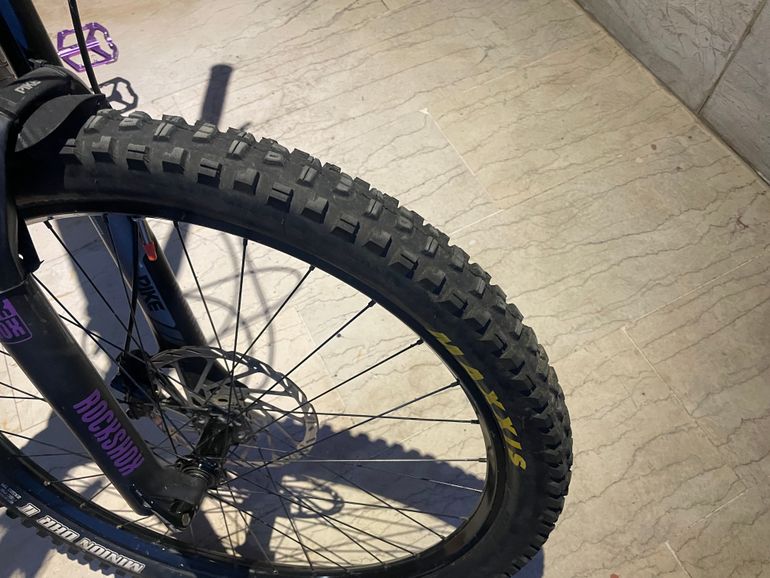 Gebrauchtes Transition Patrol 2017 2017 Mountainbike, Schwarz — Bild 3 von 11