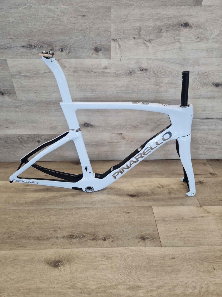 Used Pinarello FRAME PINARELLO DOGMA F WHITE Frameset 2026 Road & Gravel, White — image 1 of 5