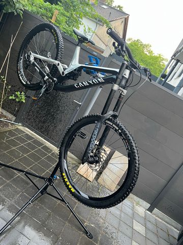 Używany Canyon Sender 5 2021 2021 MTB